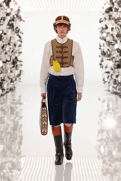 Look 83